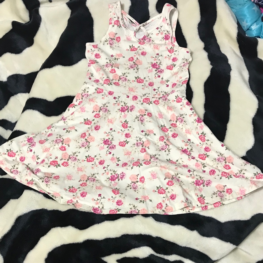 🌸 Bundles: 4 for $15 🌸 Summer dress